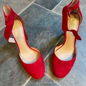 Beautiful Vince Camuto red suede heels. Size 10